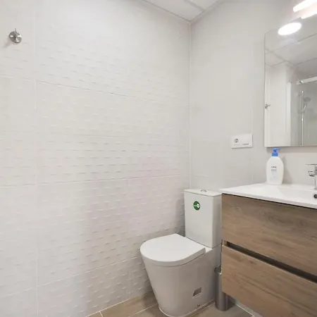 Apartment 7th Floor Beachfront With Stunning Views